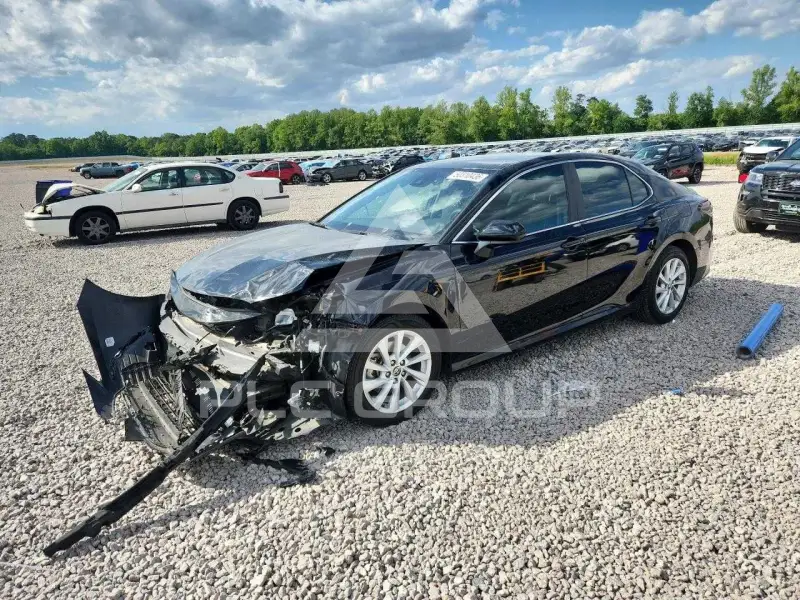 2021 Toyota CAMRY фото