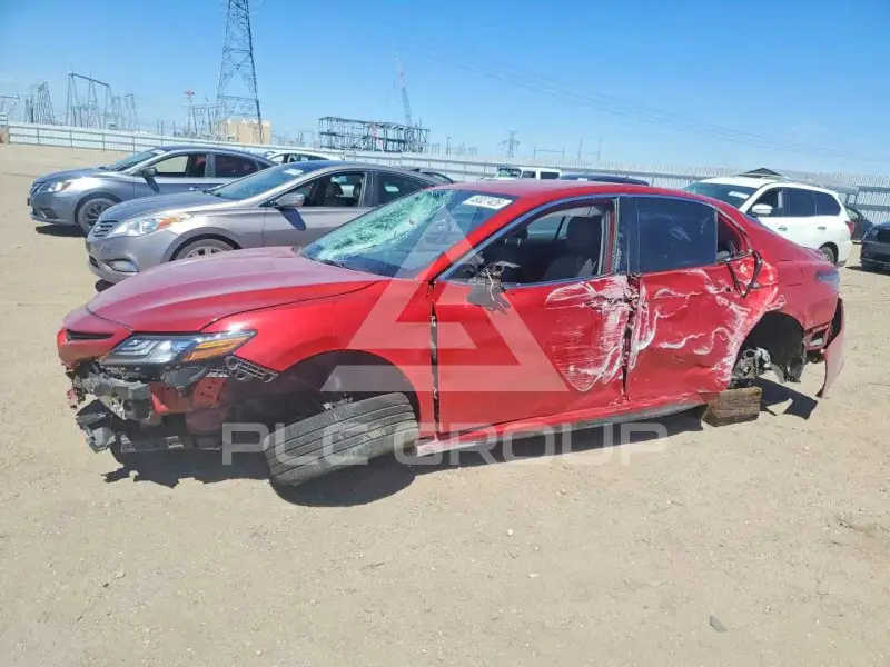 2021 Toyota CAMRY фото