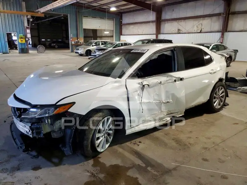 2021 Toyota CAMRY фото
