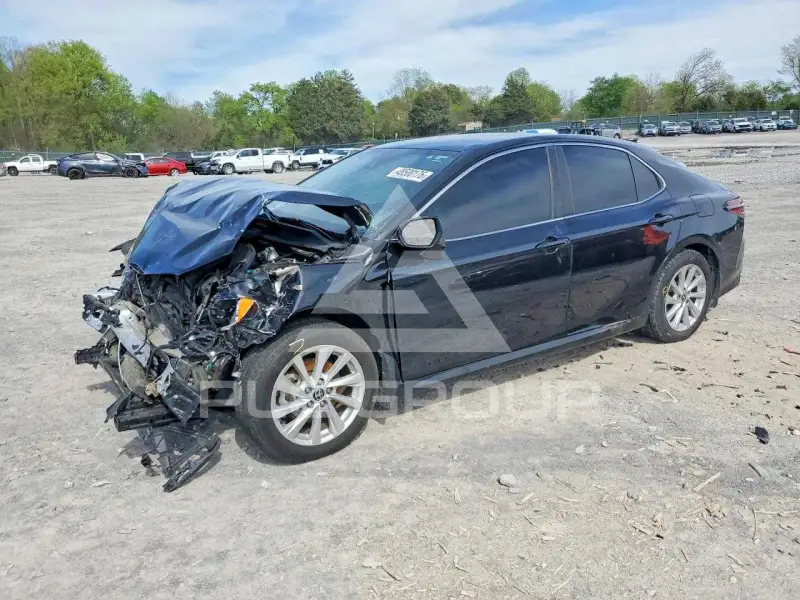 2021 Toyota CAMRY фото