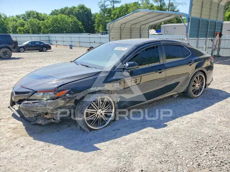 2021 Toyota CAMRY фото