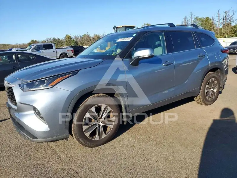 2021 Toyota Highlander фото