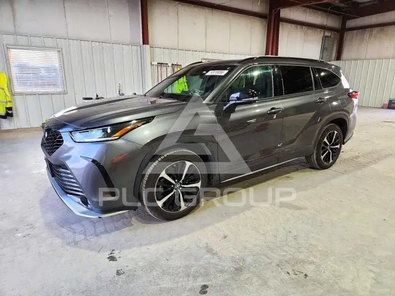 2021 Toyota Highlander фото