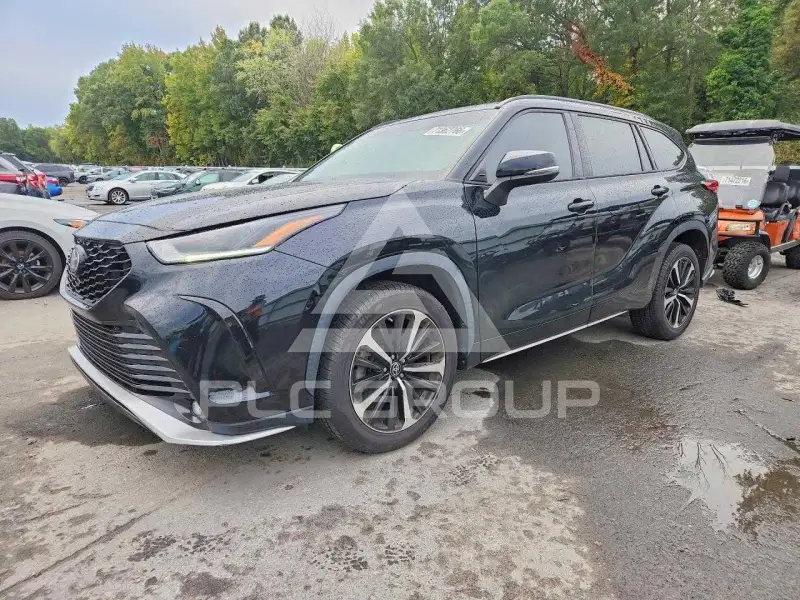 2021 Toyota Highlander фото