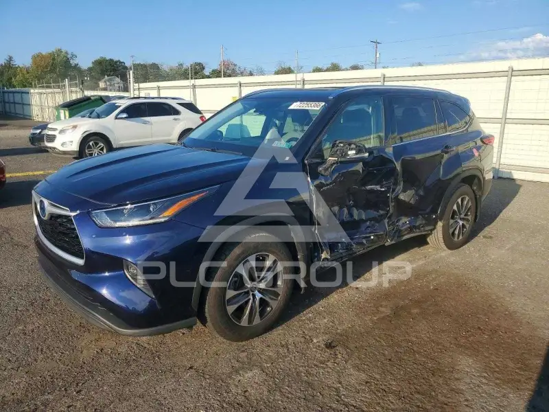 2021 Toyota Highlander фото