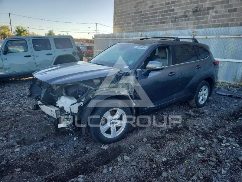 2021 Toyota Highlander фото