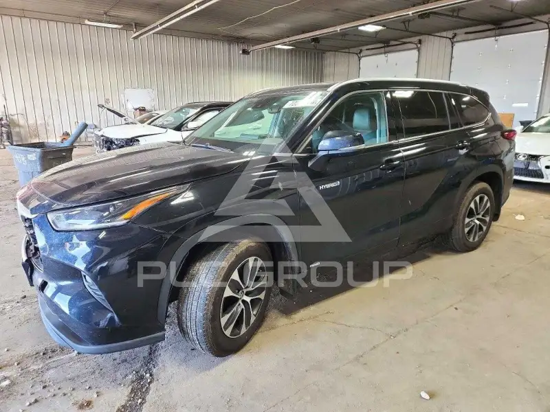 2021 Toyota Highlander фото