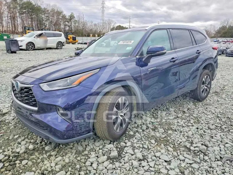 2021 Toyota Highlander фото