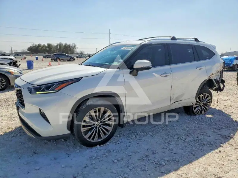 2021 Toyota Highlander фото