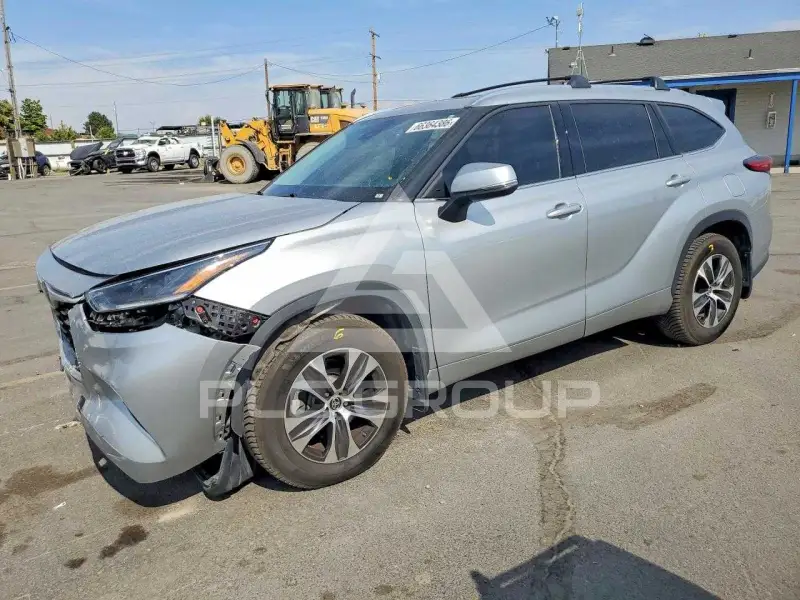 2021 Toyota Highlander фото
