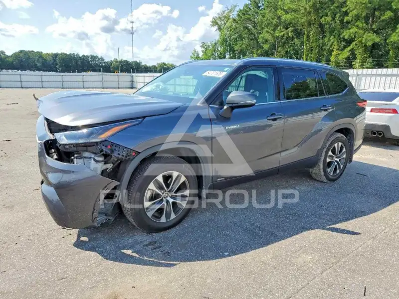2021 Toyota Highlander фото