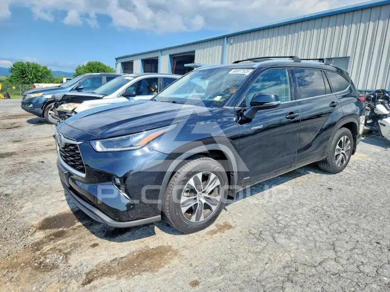 2021 Toyota Highlander фото