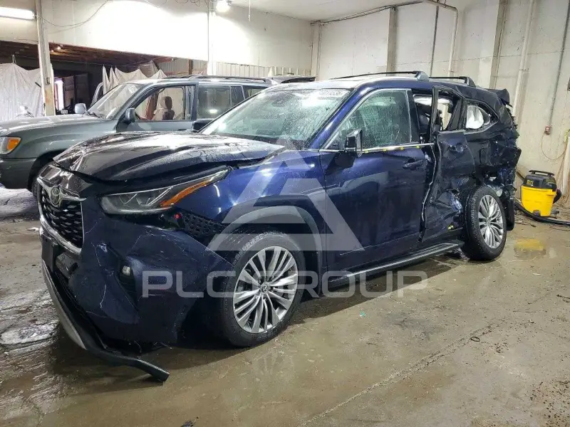 2021 Toyota Highlander фото