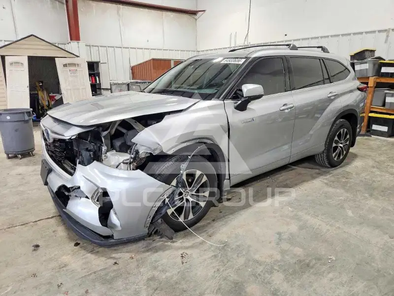 2021 Toyota Highlander фото