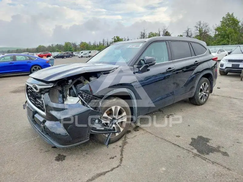 2021 Toyota Highlander фото