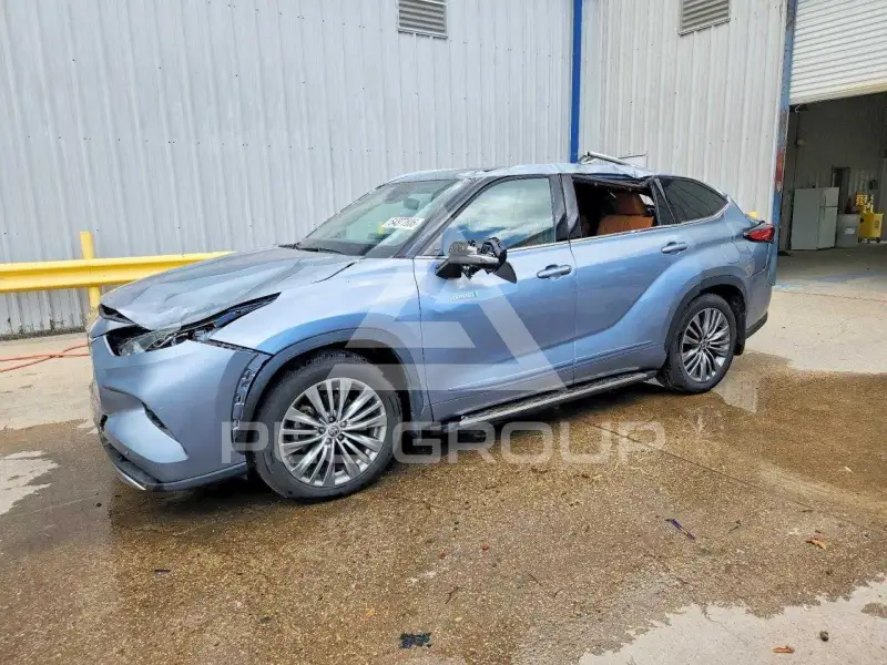 2021 Toyota Highlander фото