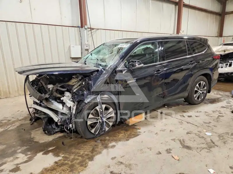 2021 Toyota Highlander фото