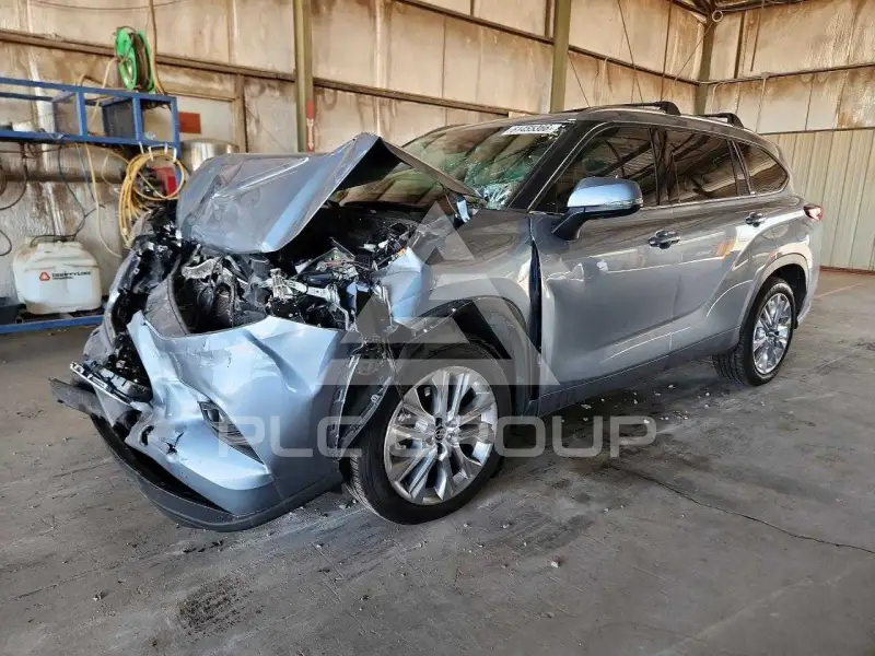 2021 Toyota Highlander фото