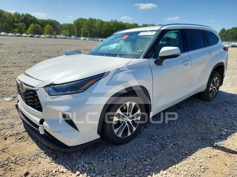 2021 Toyota Highlander фото