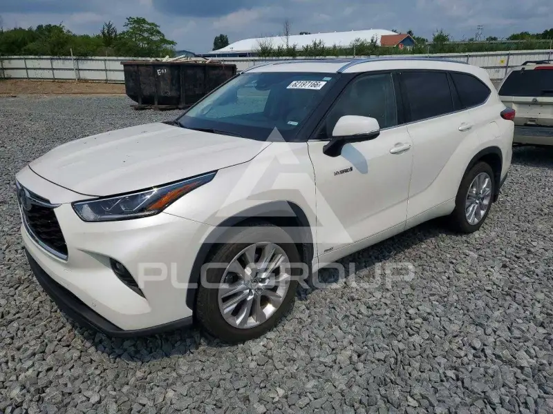 2021 Toyota Highlander фото