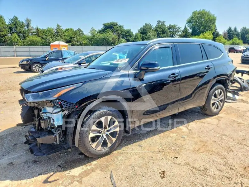 2021 Toyota Highlander фото