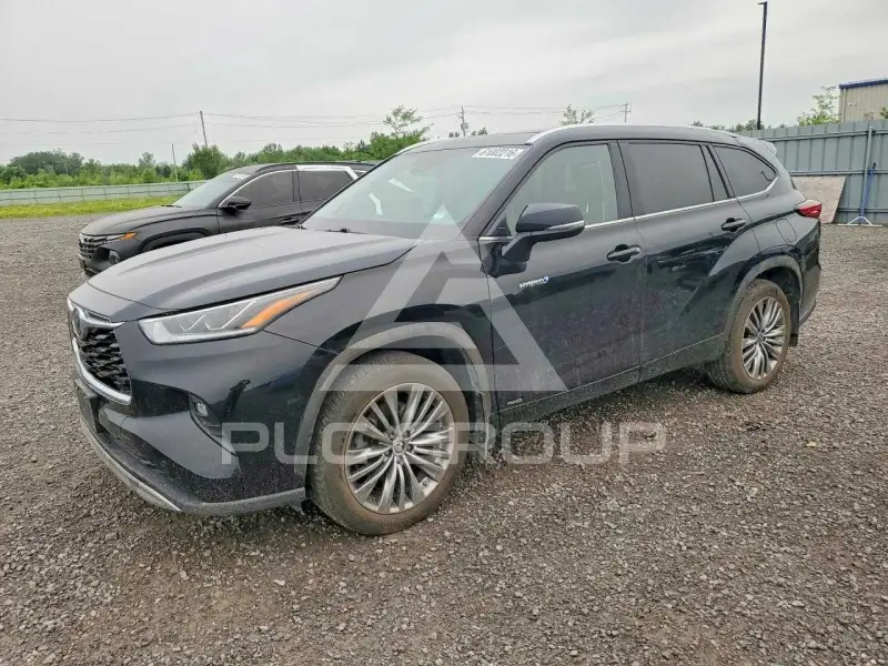 2021 Toyota Highlander фото