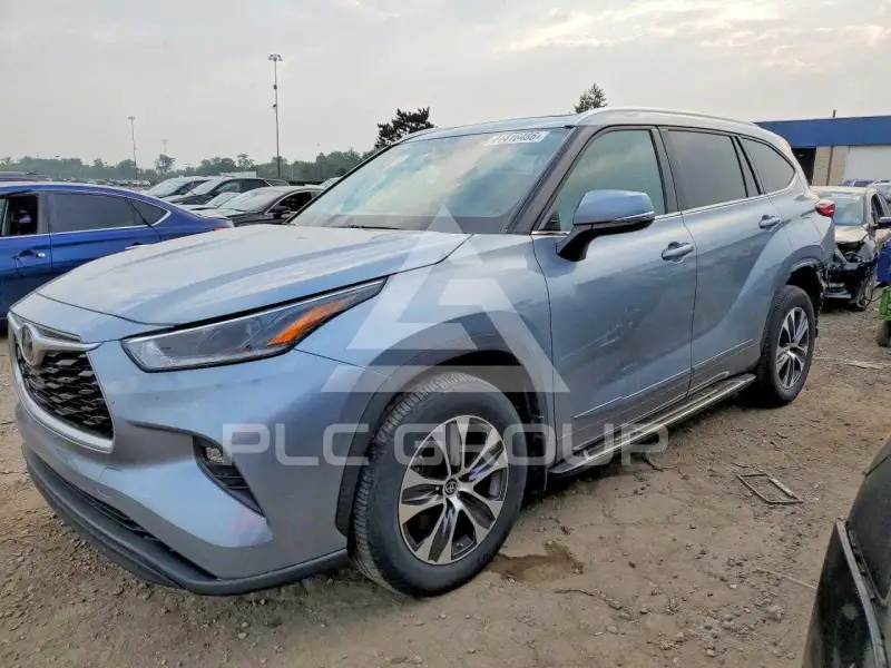 2021 Toyota Highlander фото