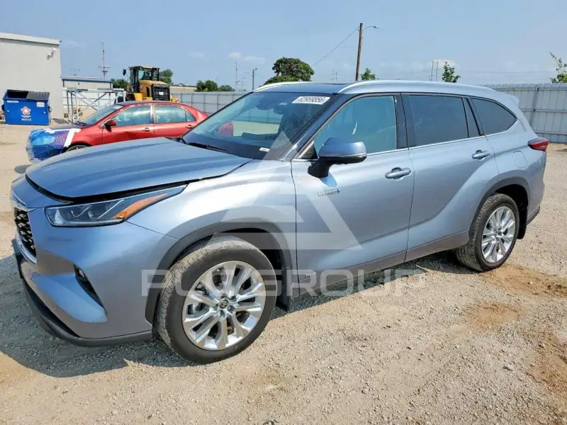 2021 Toyota Highlander фото