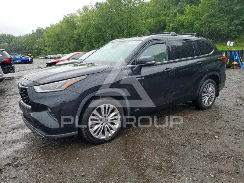 2021 Toyota Highlander фото