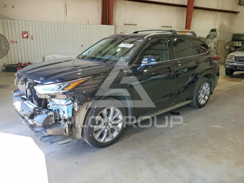 2021 Toyota Highlander фото