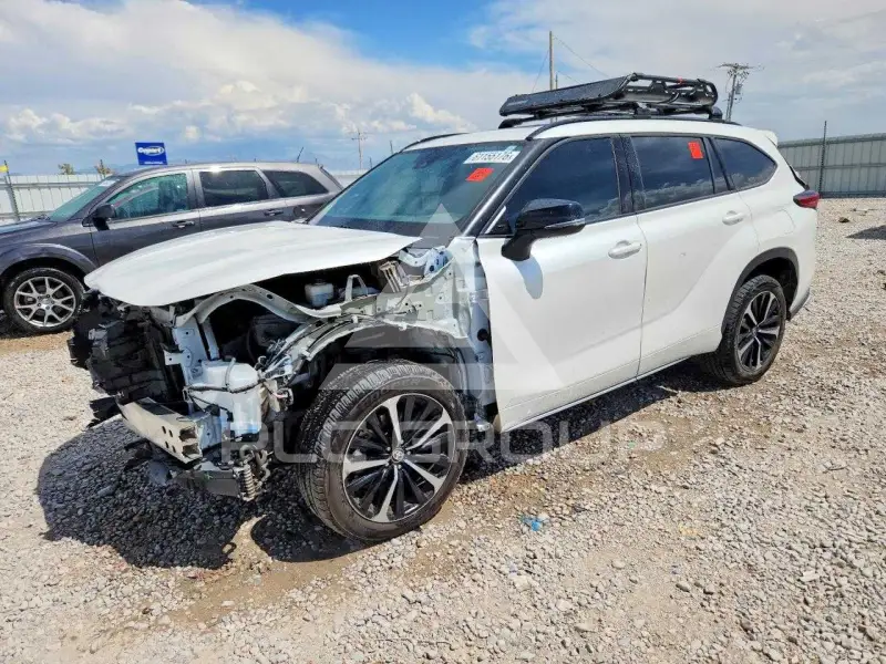 2021 Toyota Highlander фото
