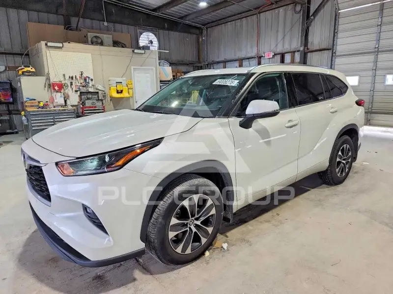 2021 Toyota Highlander фото