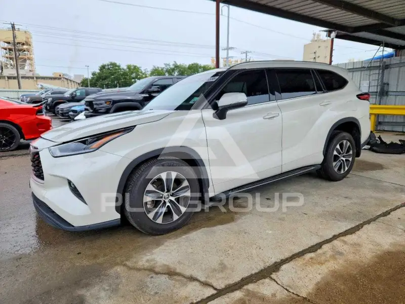 2021 Toyota Highlander фото