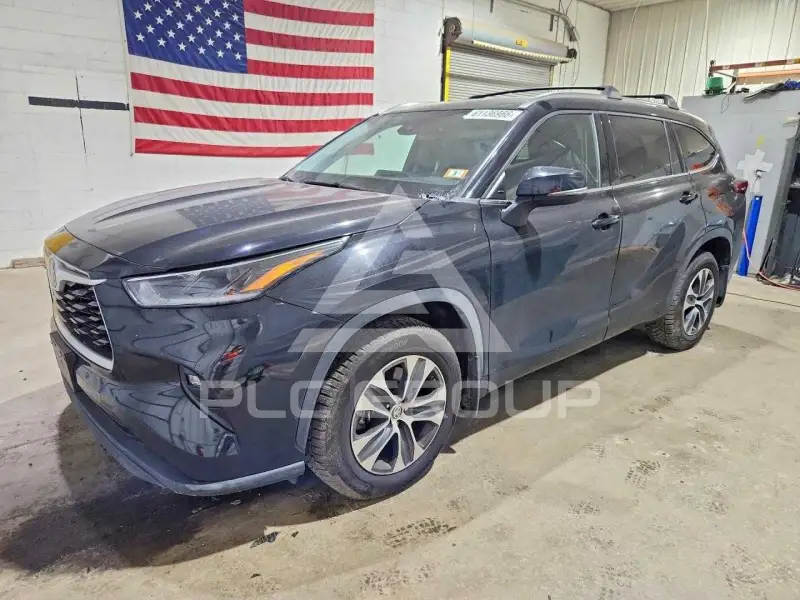 2021 Toyota Highlander фото