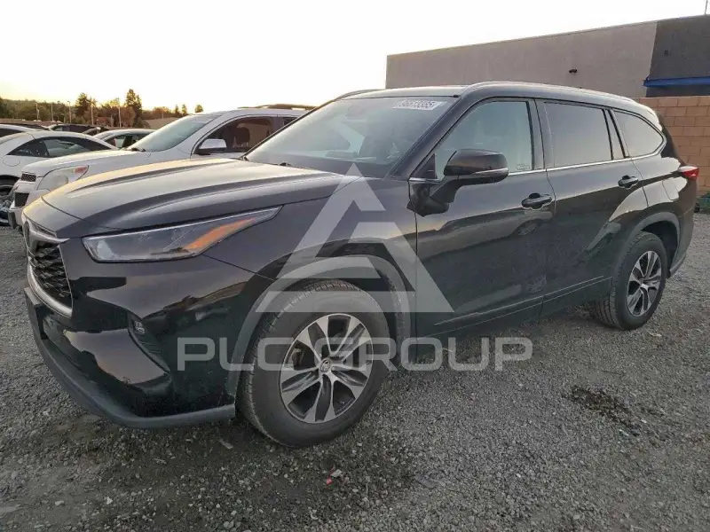 2021 Toyota Highlander фото