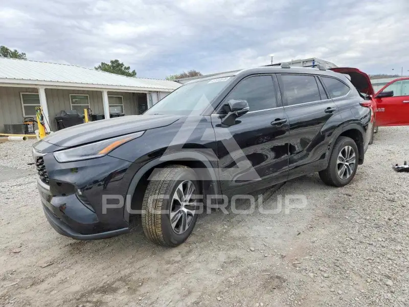 2021 Toyota Highlander фото