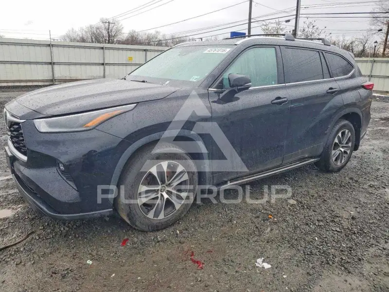 2021 Toyota Highlander фото