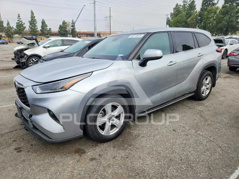 2021 Toyota Highlander фото