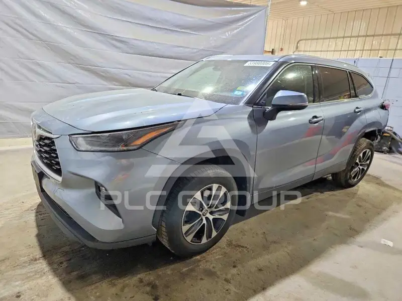 2021 Toyota Highlander фото