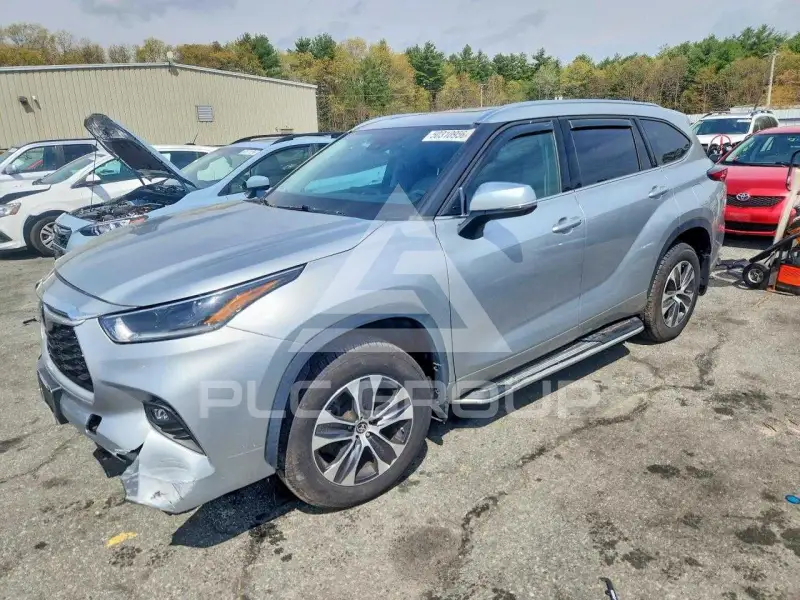 2021 Toyota Highlander фото