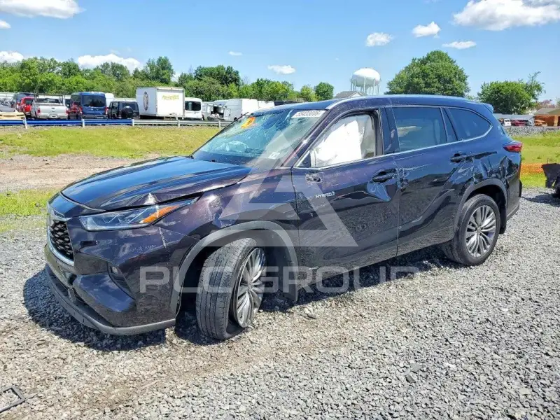 2021 Toyota Highlander фото