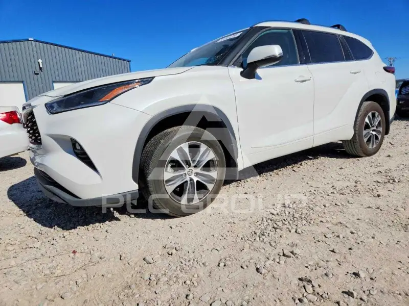 2021 Toyota Highlander фото