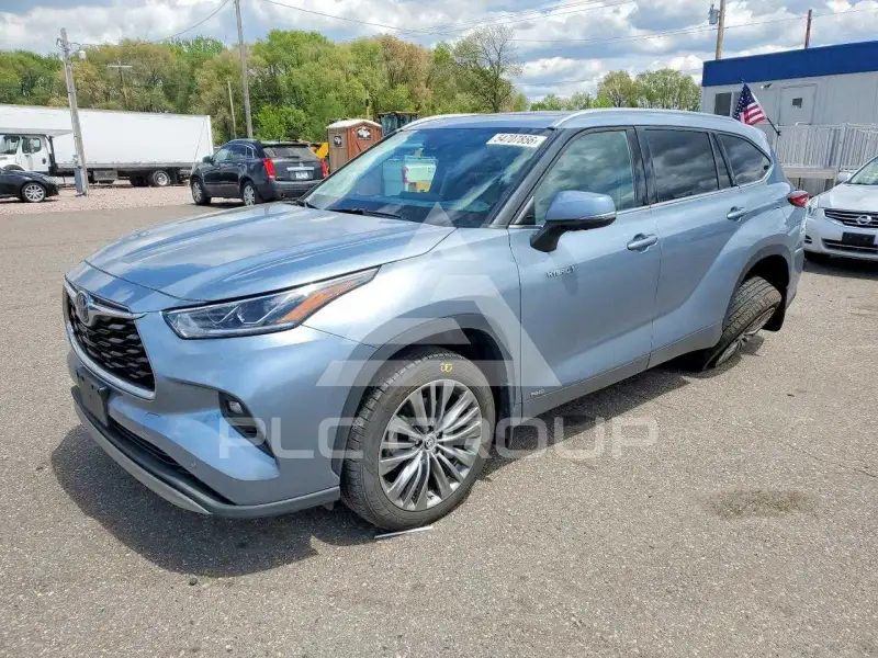 2021 Toyota Highlander фото