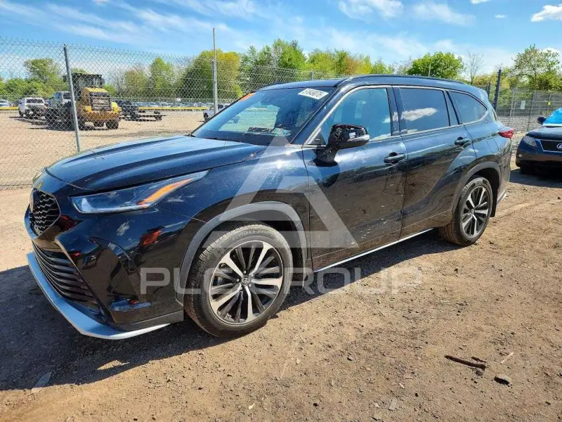2021 Toyota Highlander фото