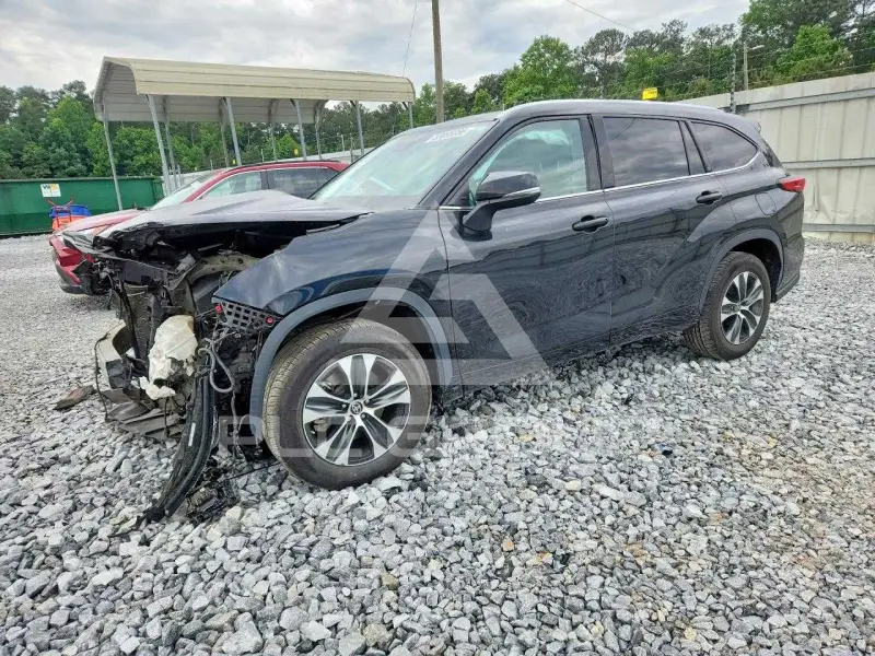 2021 Toyota Highlander фото