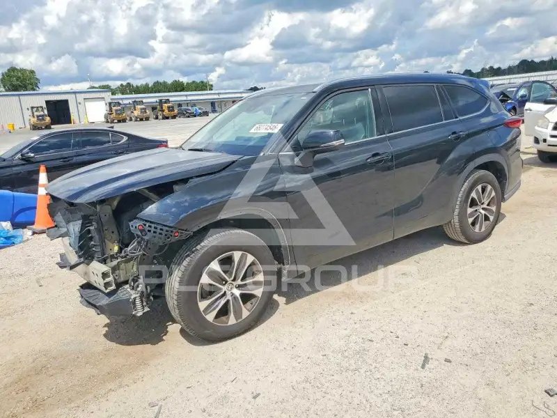 2021 Toyota Highlander фото