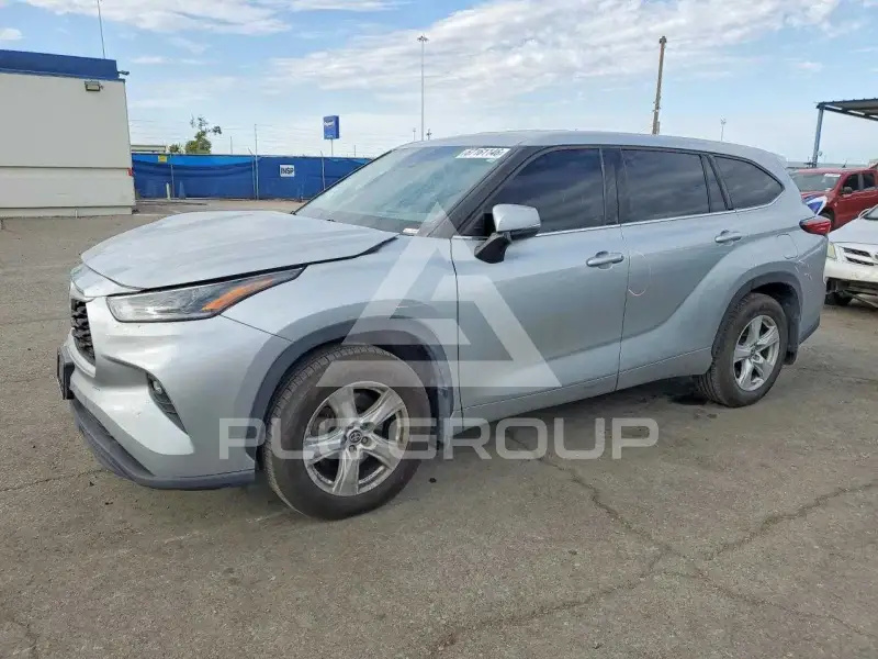 2021 Toyota Highlander фото