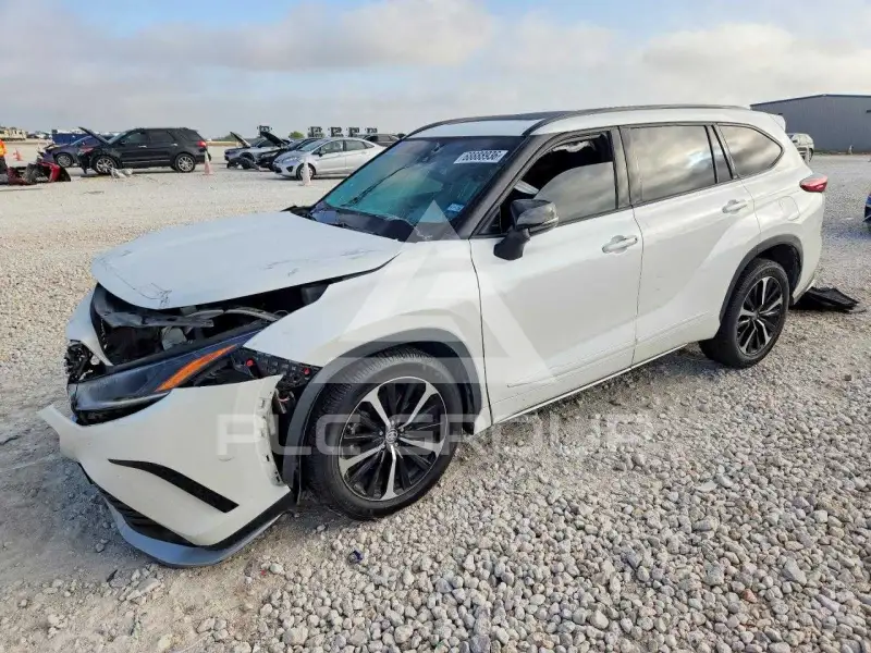 2021 Toyota Highlander фото
