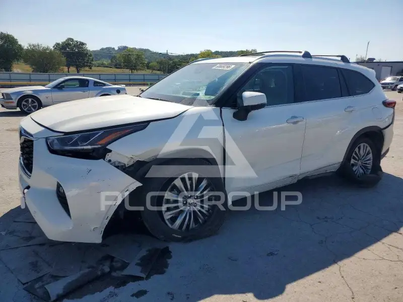 2021 Toyota Highlander фото