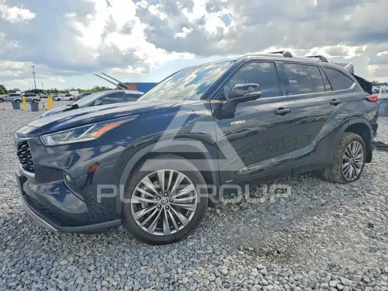 2021 Toyota Highlander фото